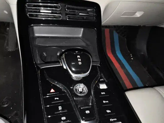 BYD Qin PLUS — Фото автомобиля 16