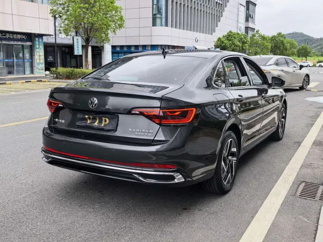 Volkswagen Sagitar — Фото автомобиля 4