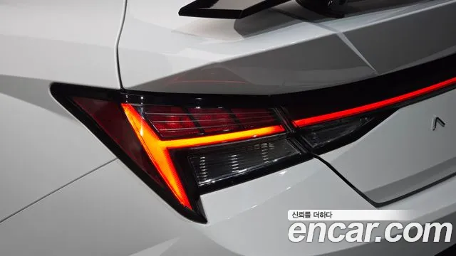 Hyundai Avante CN7 — Фото автомобиля 8