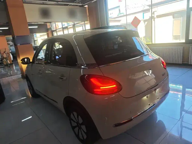 Wuling Bingo — Фото автомобиля 4