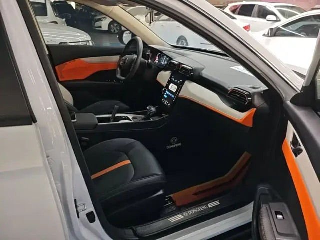 Dongfeng Yixuan GS — Фото автомобиля 24