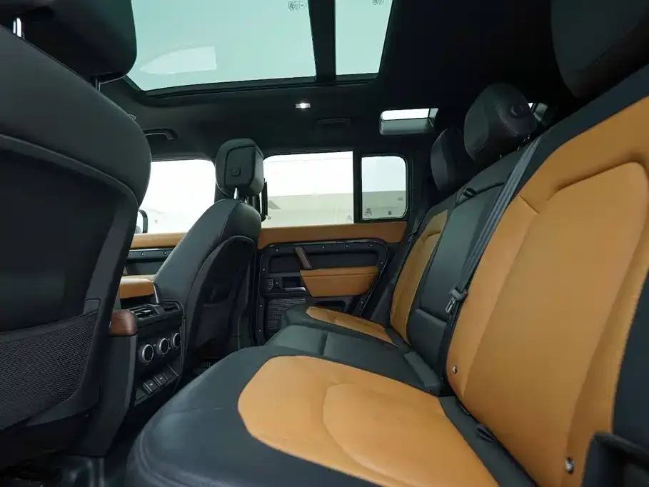 Land Rover Land Rover Defender 2024 110 3.0T P400 X-DYNAMIC HSE — Фото автомобиля 18