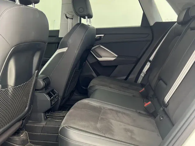 Audi Q3 — Фото автомобиля 9