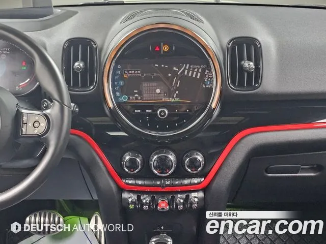 MINI Countryman — Фото автомобиля 14