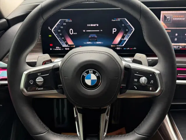 BMW 7 Series — Фото автомобиля 9