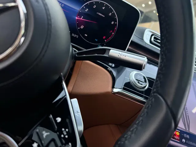 Mercedes-Benz S-Class — Фото автомобиля 12