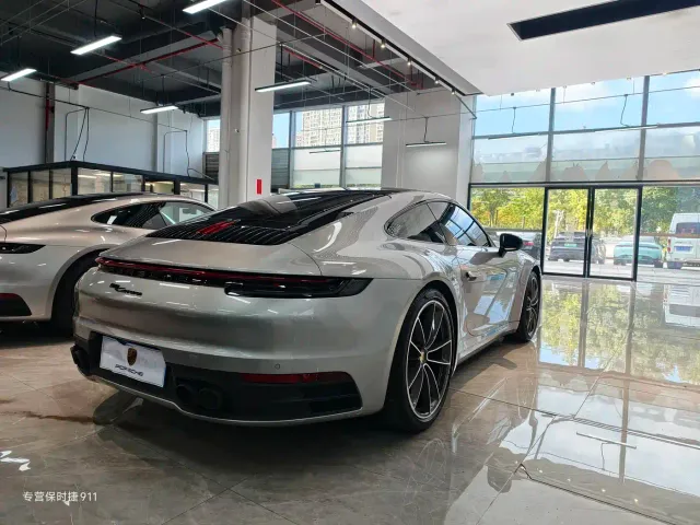 Porsche 911 — Фото автомобиля 5