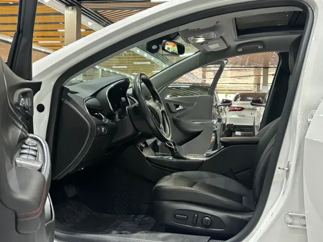 Chevrolet Malibu XL — Фото автомобиля 8