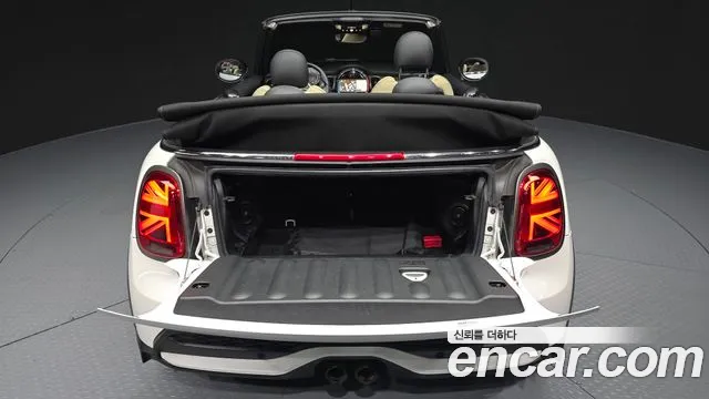 Mini Cooper Convertible — Фото автомобиля 18