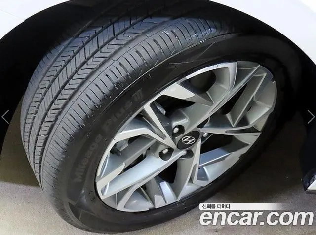 Hyundai Sonata — Фото автомобиля 19