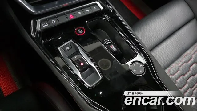 Audi RS e-tron GT — Фото автомобиля 12