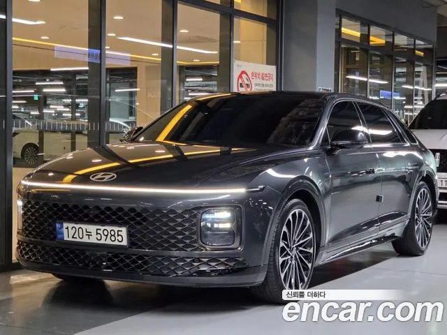 Фотография автомобиля — Hyundai Grandeur GN7