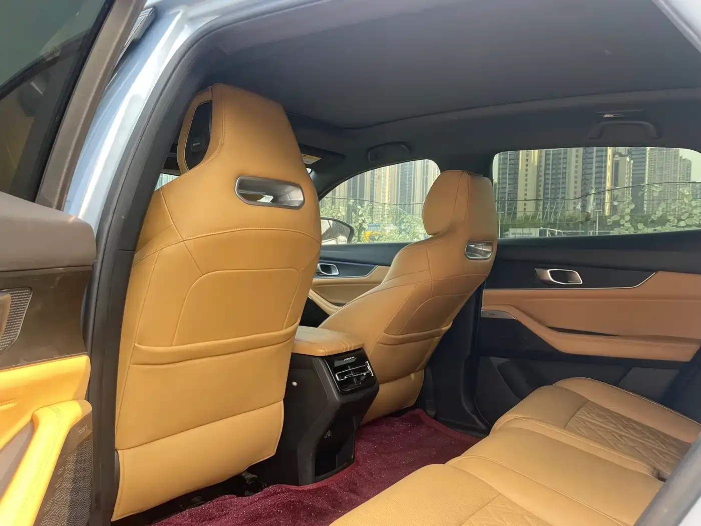 Changan Changan UNI-K 2021 2.0T Premium — Фото автомобиля 11