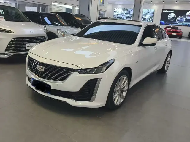 Cadillac CT5 — Фото автомобиля 2