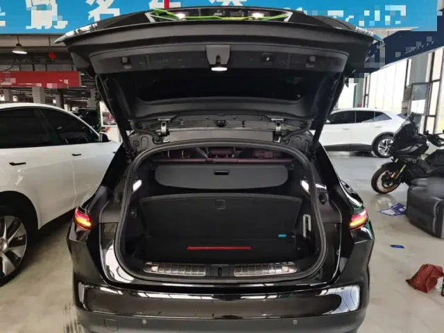 Nio ET5 Touring — Фото автомобиля 18