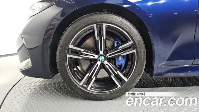 BMW 3-Series 3 серия (G20) 320i M Sport — Фото автомобиля 5