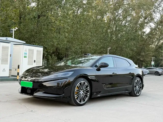 Фотография автомобиля — Denza Z9GT