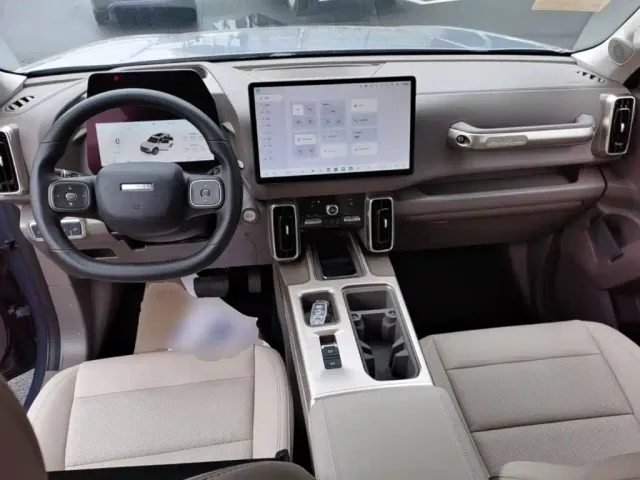Haval Big Dog — Фото автомобиля 9