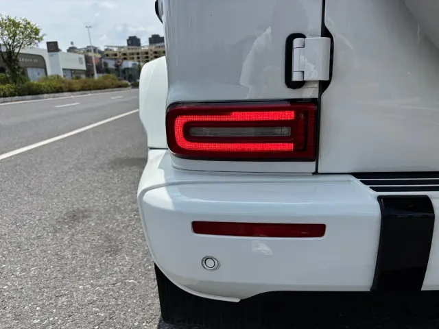 Mercedes-Benz G-Class — Фото автомобиля 18