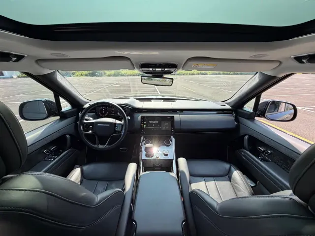 Land Rover Range Rover Sport — Фото автомобиля 10