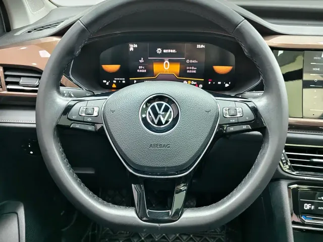 Volkswagen Tharu — Фото автомобиля 12