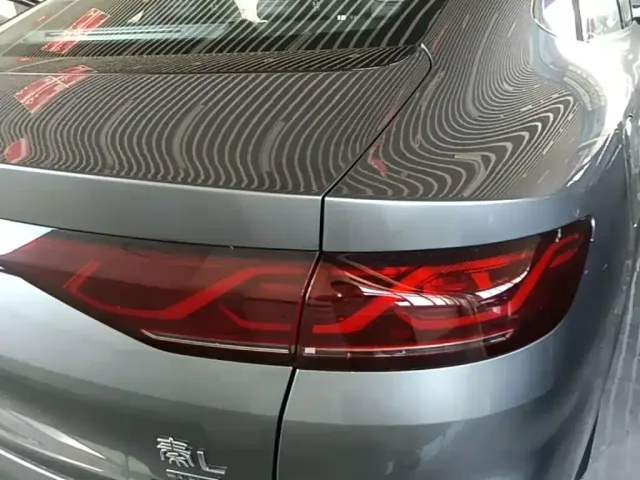 BYD Qin L — Фото автомобиля 7