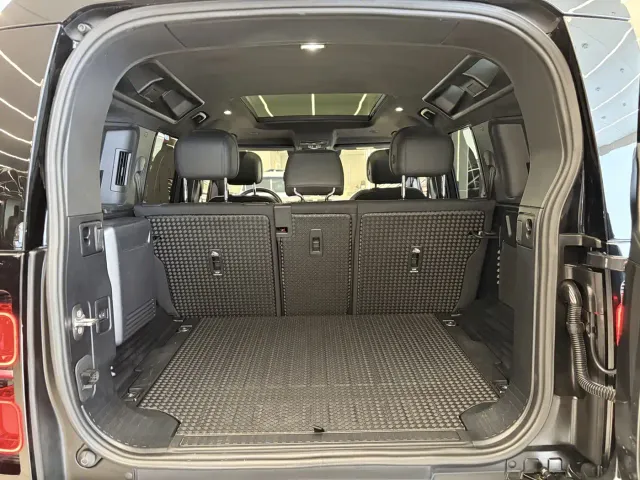 Land Rover Defender — Фото автомобиля 19