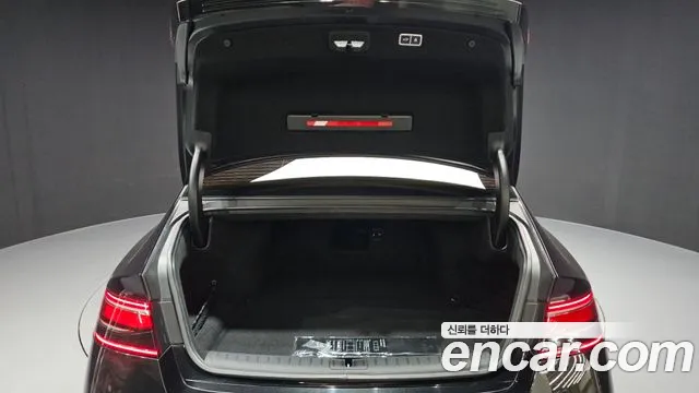 Genesis G90 RS4 — Фото автомобиля 21