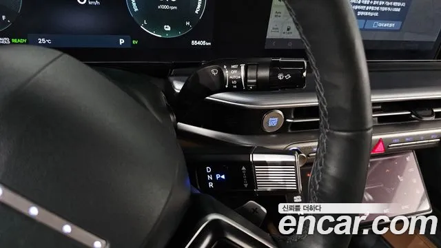 Hyundai Grandeur GN7 — Фото автомобиля 28