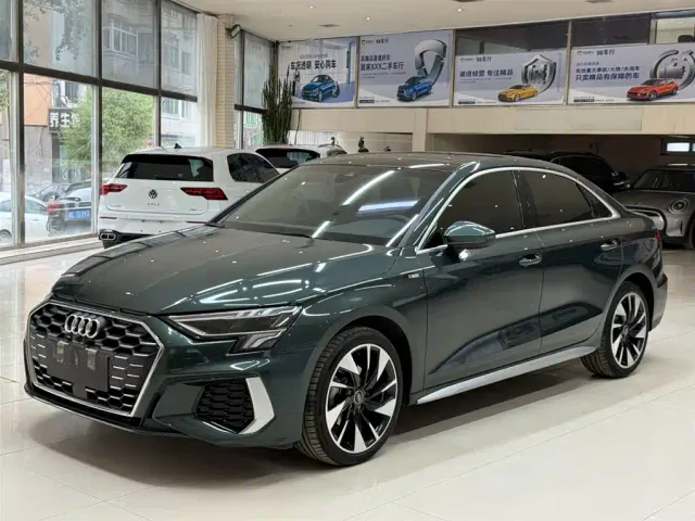 Фотография автомобиля — Audi A3