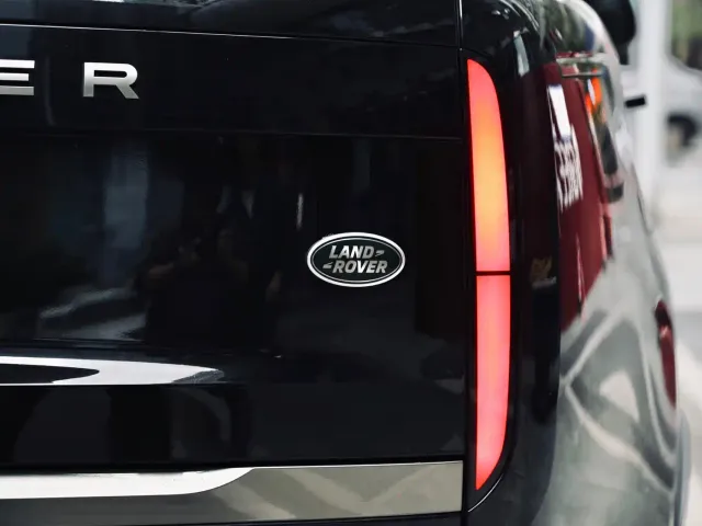Land Rover Range Rover — Фото автомобиля 7