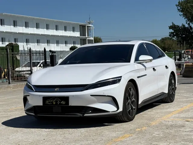 Фотография автомобиля — BYD Han