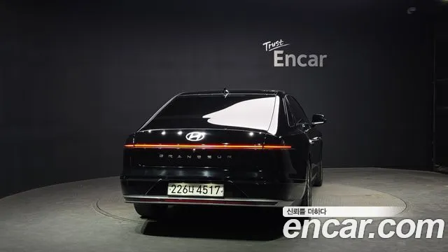 Hyundai Grandeur Grandeur (GN7) 3.5 LPG 2WD (Такси) — Фото автомобиля 4
