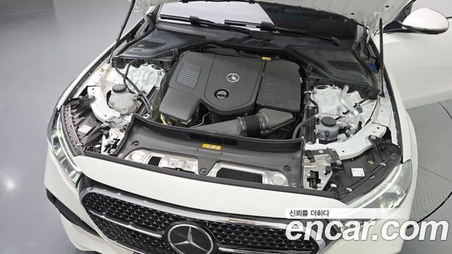 Mercedes-Benz E-Class W214 — Фото автомобиля 6