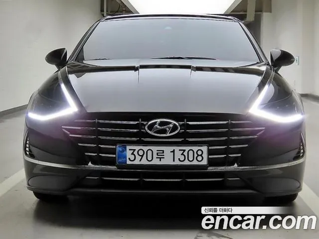 Hyundai Sonata Sonata (DN8) 2.0 LPG(Для проката) — Фото автомобиля 2