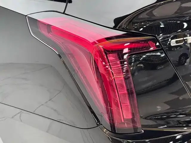 Cadillac CT5 — Фото автомобиля 13
