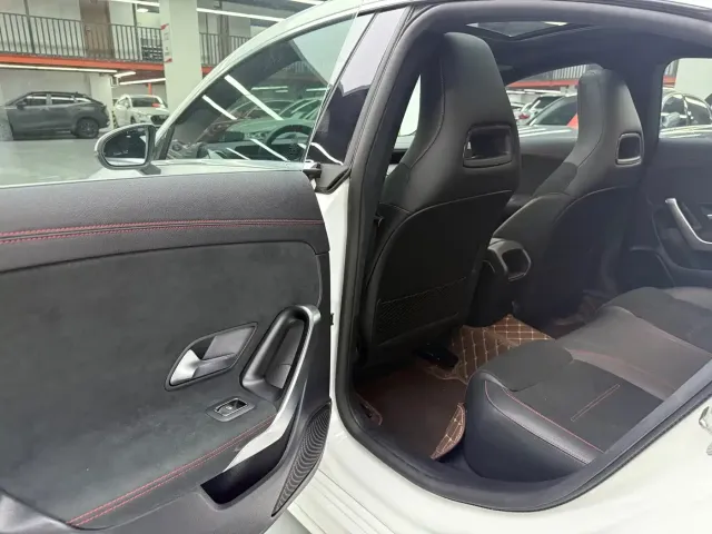 Mercedes-Benz CLA-Class — Фото автомобиля 14