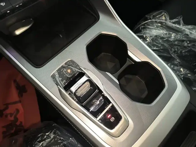 GAC Trumpchi GS3 — Фото автомобиля 13