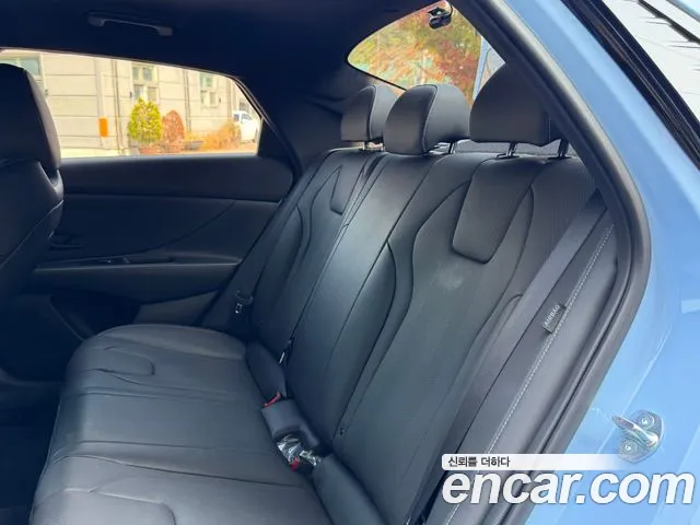 Hyundai Avante CN7 — Фото автомобиля 15