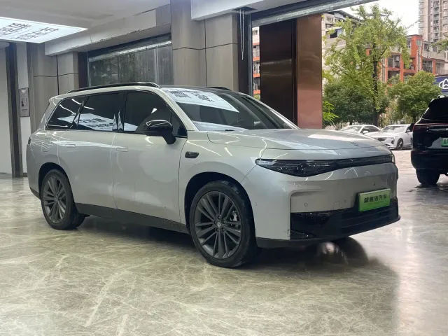 Leapmotor C16 — Фото автомобиля 3