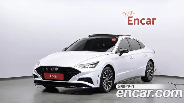 Фотография автомобиля — Hyundai Sonata DN8