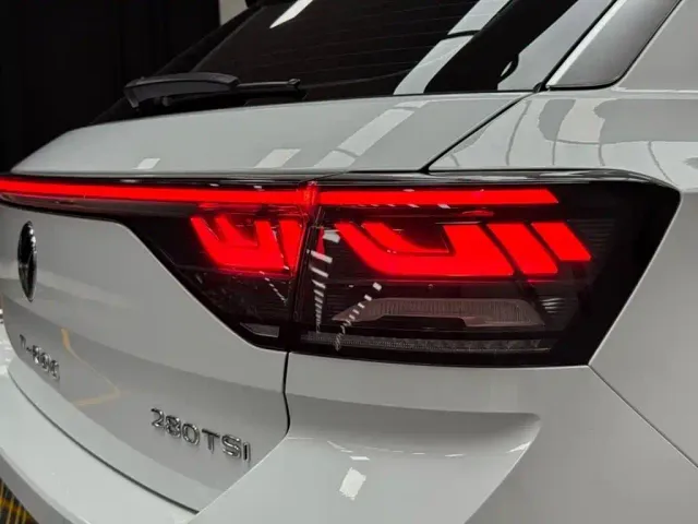 Volkswagen T-Roc — Фото автомобиля 20