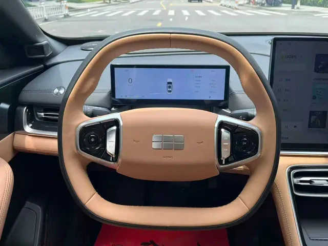 Geely Galaxy Galaxy A7 2025 EM-i — Фото автомобиля 12