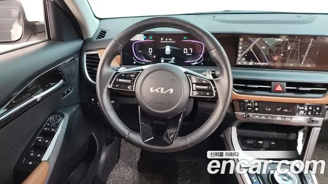 Kia Seltos Новый Seltos Бензин 2.0 2WD — Фото автомобиля 13