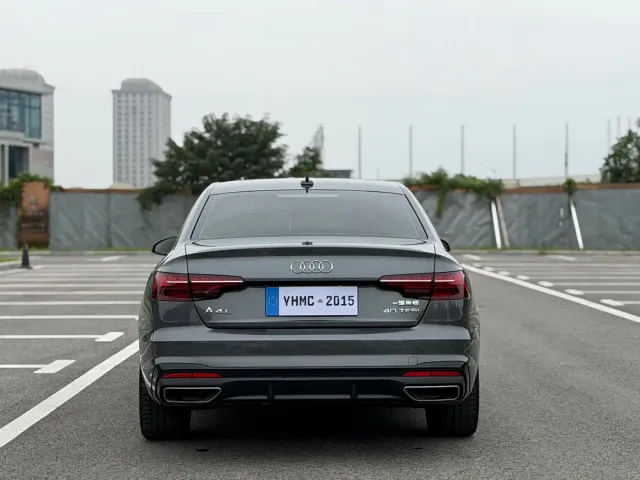 Audi A4L — Фото автомобиля 20