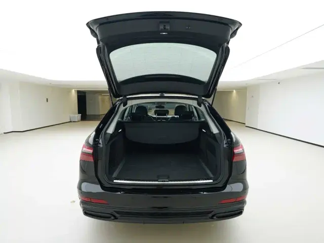 Audi Audi A6 (Import) 2023 Avant Pioneer 45 TFSI Premium Dynamic — Фото автомобиля 5