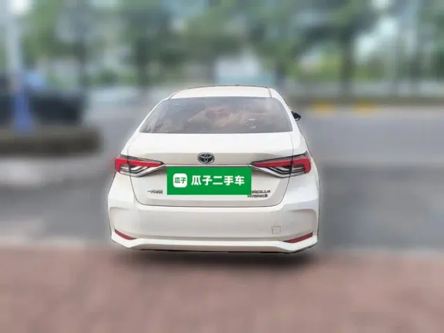 Toyota Corolla — Фото автомобиля 5