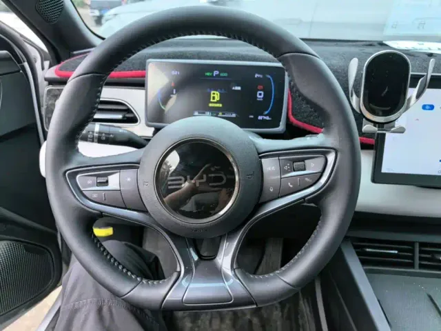 BYD Seal 06 — Фото автомобиля 10