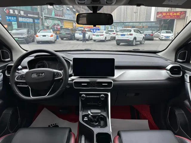 Geely Binyue — Фото автомобиля 12