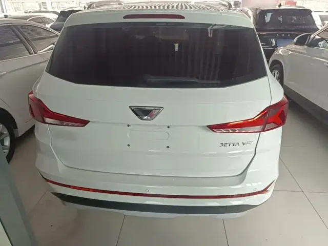 Jetta VS7 — Фото автомобиля 5